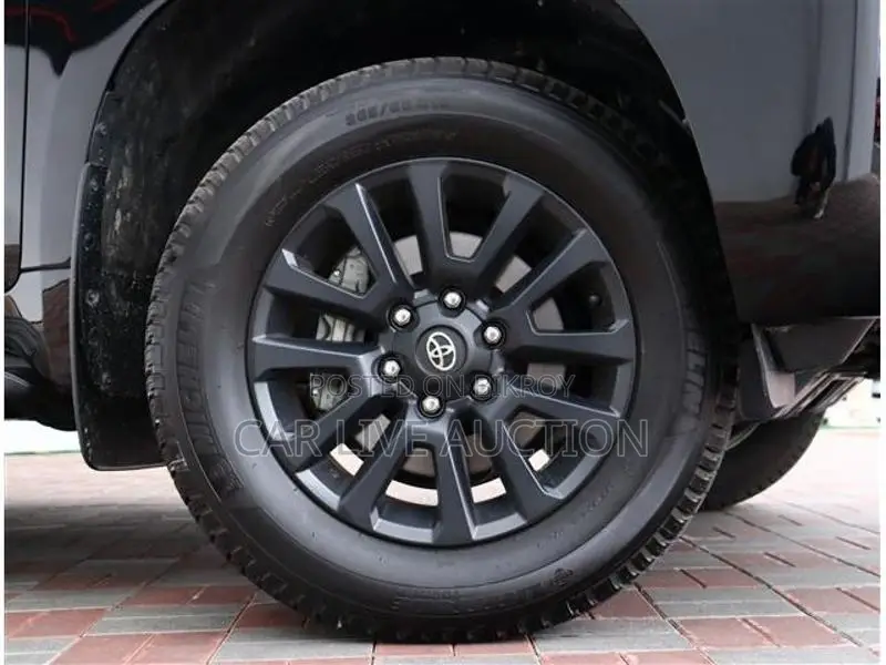 Toyota Land Cruiser TX L 2021
