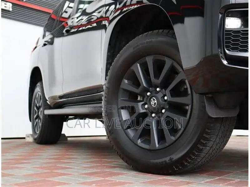 Toyota Land Cruiser TX L 2021