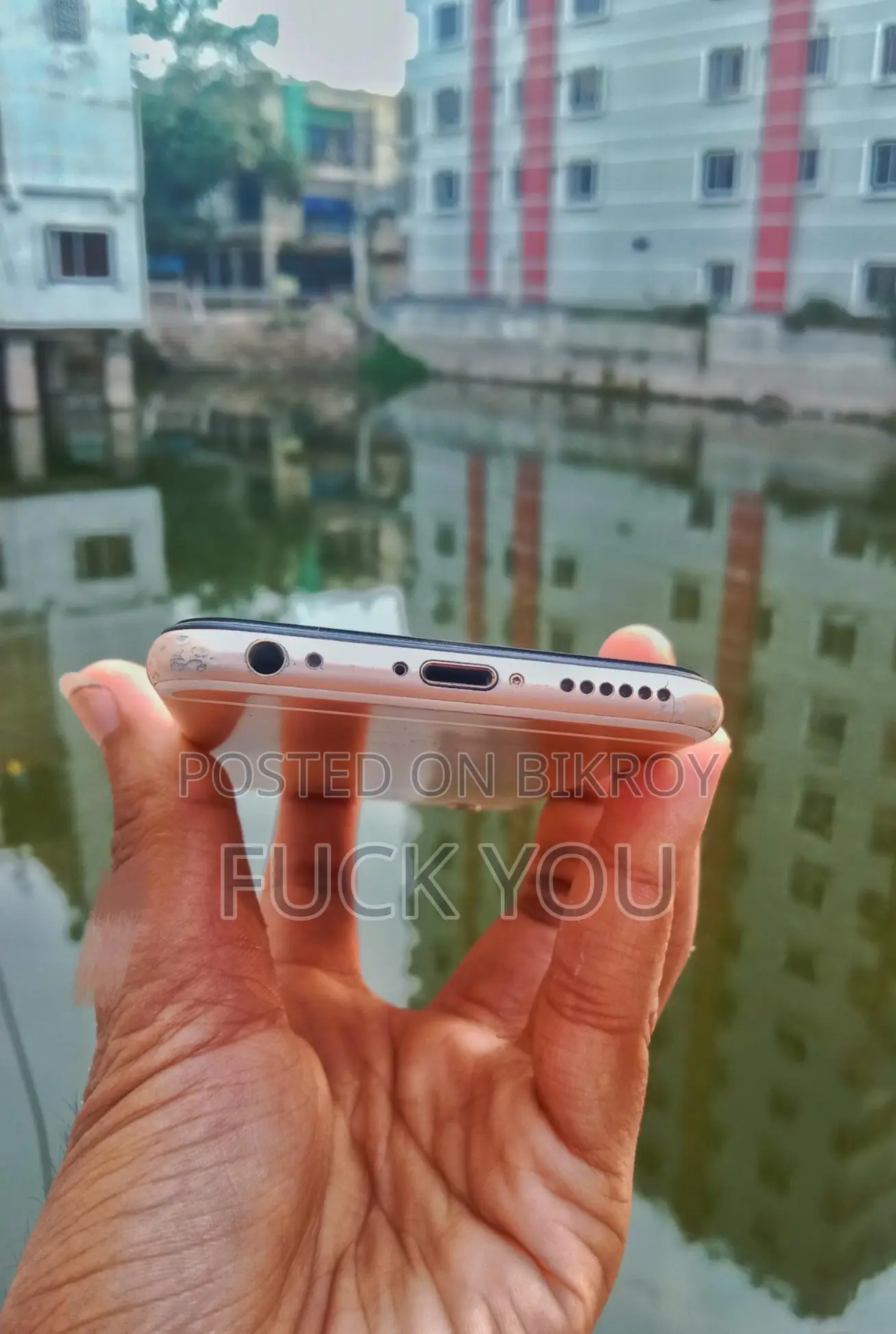 Apple iPhone 6S 128GB (Used)