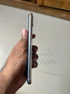Apple iPhone XS Max (Used)