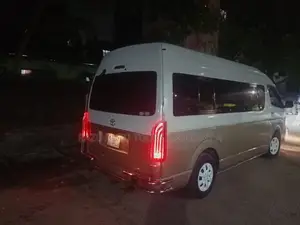 Grand Cabin Hiace For Rent