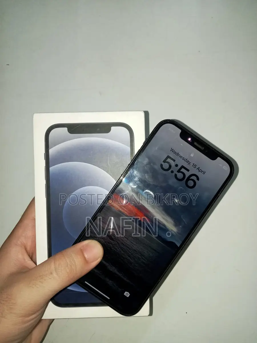 Apple iPhone 12 (Used)