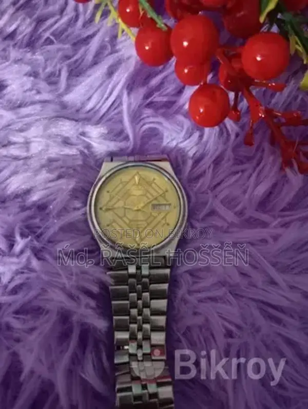 Seiko 5 Automatic 17 Jewels Made in Japan