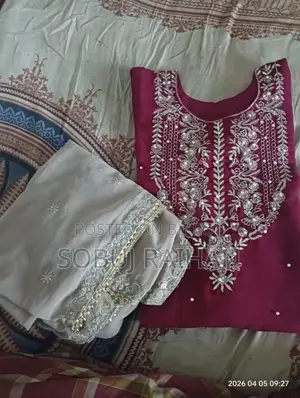 গারারা ফুল সেট