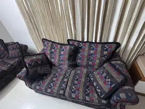 5 Piece Sofa Set Used, Selling
