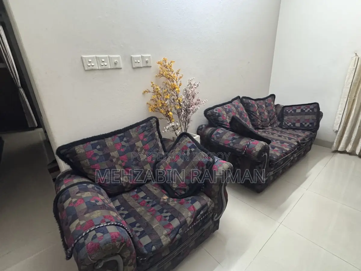 5 Piece Sofa Set Used, Selling