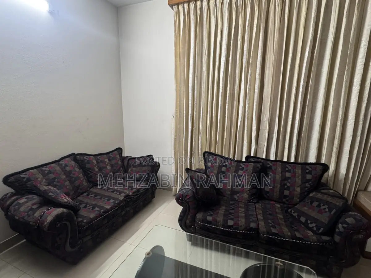 5 Piece Sofa Set Used, Selling