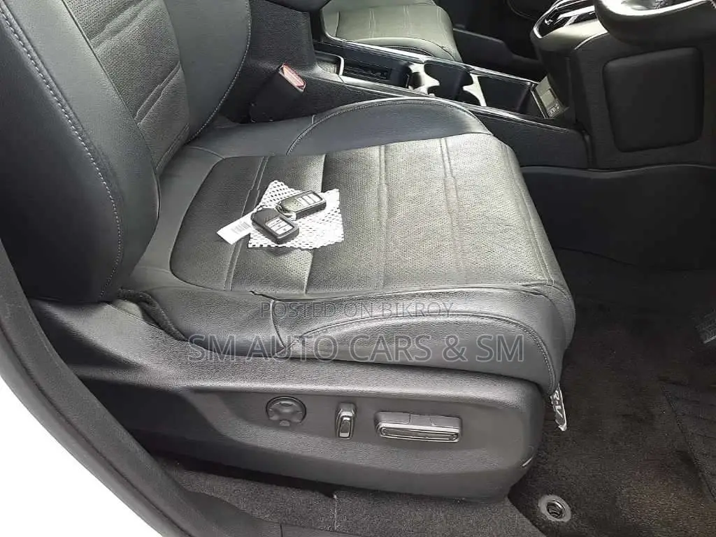 Honda CR-V Petrol EX Masterpiece 2020