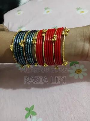 Bangle Seller, Kashmiri Bangles
