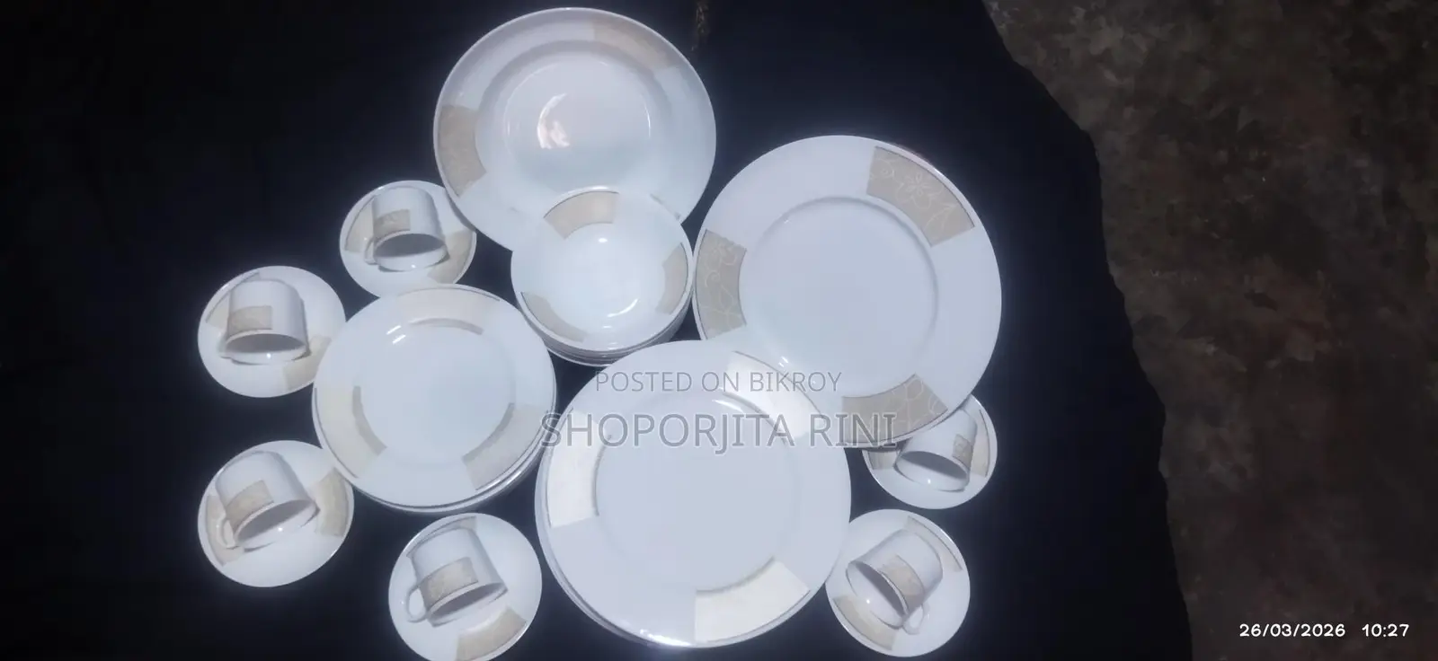 Premium Quality 32-Piece Dinner Set