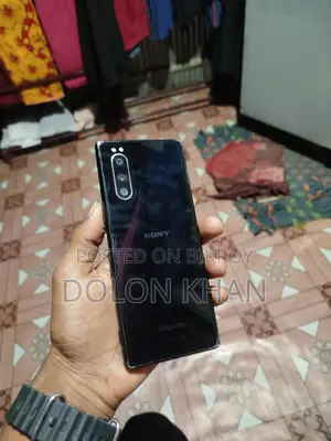 Sony Xperia 5 II . (Used)