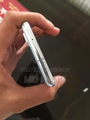 Samsung Galaxy S20 FE 12/128 (Used)