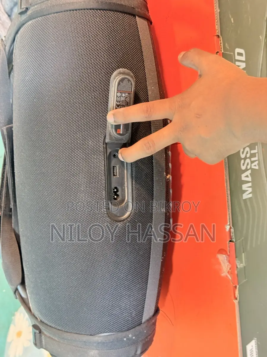 JBL Boombox 3 Bluetooth Version with Shoulder Strap