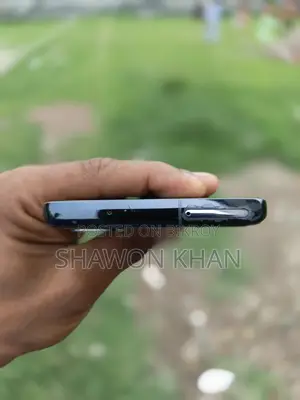 Samsung Galaxy S20 Plus (Used)