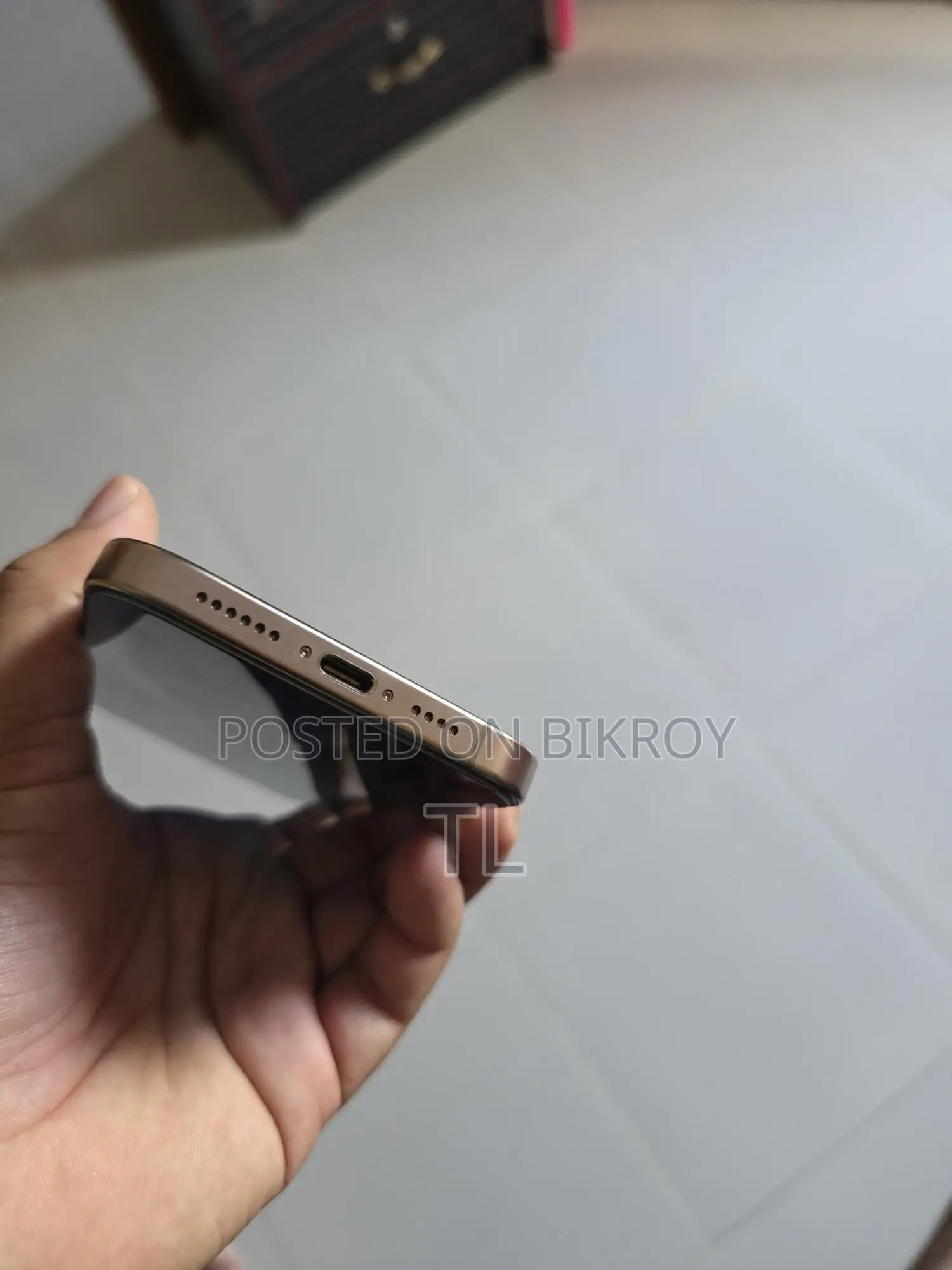 Apple iPhone 16 Pro Max . (Used)