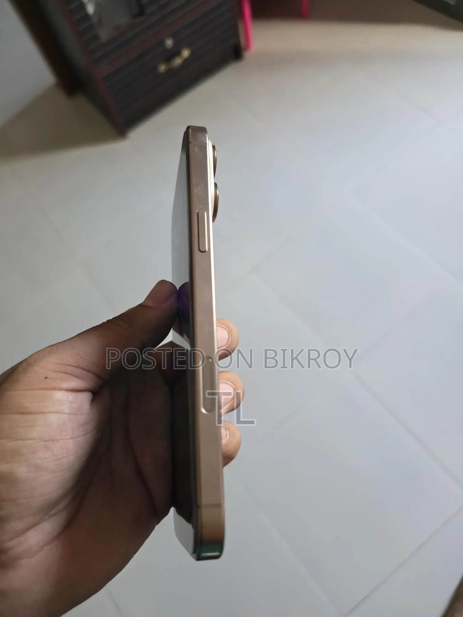 Apple iPhone 16 Pro Max . (Used)