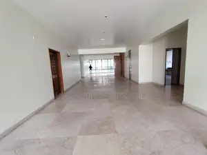 বারিধারা ডিপ্লোম্যাটিক জোনে ৪২০০ বর্গফুটের অফিস স্পেস ভাড়া হবে