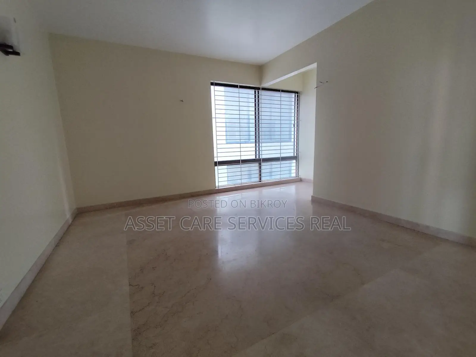 4200-Sqft Office Space Rent In Baridhara Diplomatic Zone