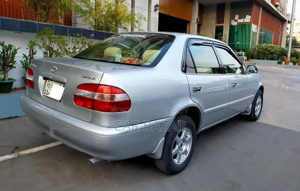 Toyota Corolla AE110 XE SALOON 1999