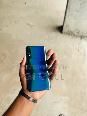 Samsung Galaxy A50 (Used)