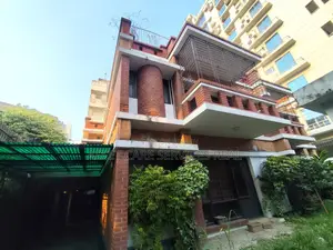 বারিধারা ডিপ্লোম্যাটিক জোনে বিলাসবহুল বাড়ি ভাড়া