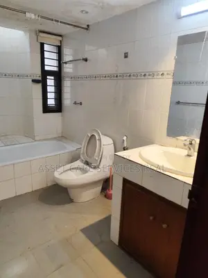 Luxurious Independent House Rent Baridhara Diplomatic Zone