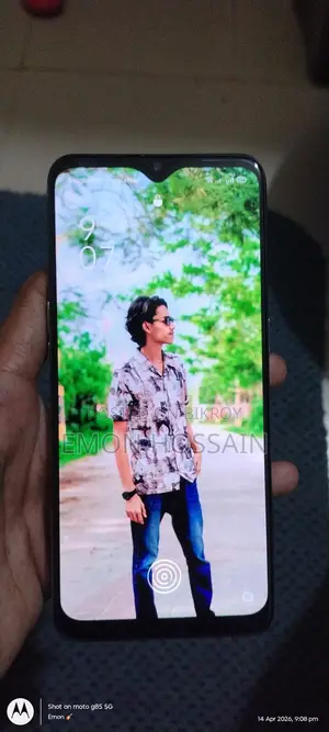 ওপ্পো এফ১৫ (ব্যবহৃত)