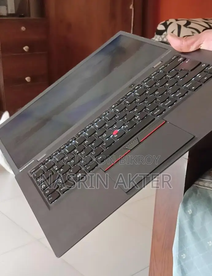Model - Lenovo X1 Carbon Thinkpad