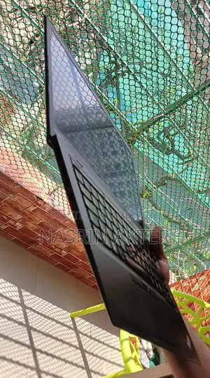 Model - Lenovo X1 Carbon Thinkpad