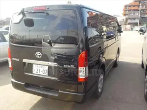 Toyota Hiace SUPER GL 3.5 BLACK 2020