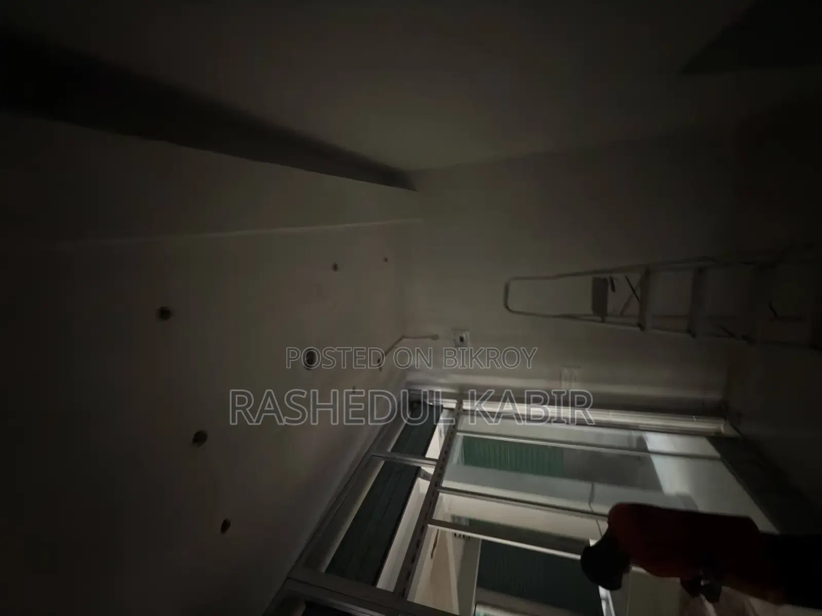 Shop for Rent in New Market, Aramnagar Bazar, Sarishabari