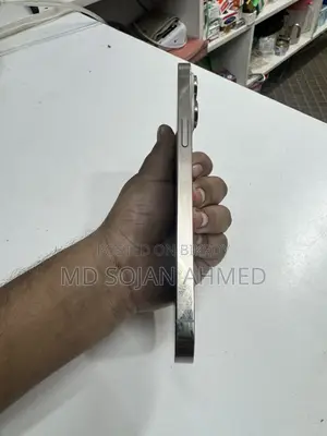 Apple iPhone 14 Pro Max . (Used)