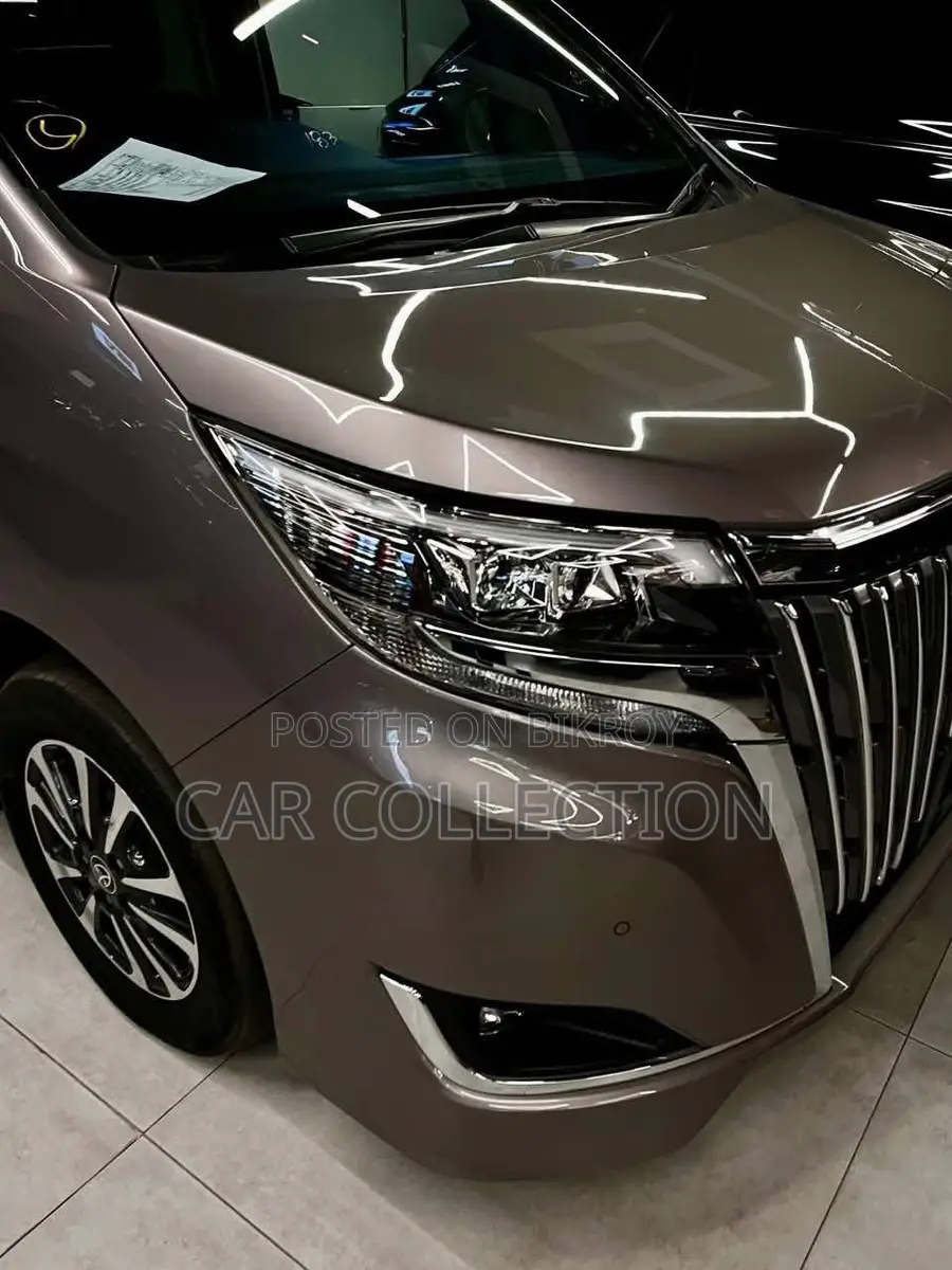 Toyota Esquire GI Pkg With Lone 2020