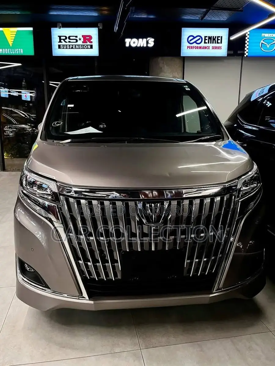 Toyota Esquire GI Pkg With Lone 2020