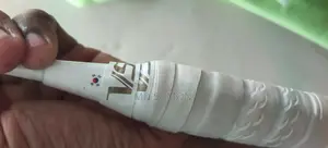 ব্যাডমিন্টন ব্যাট