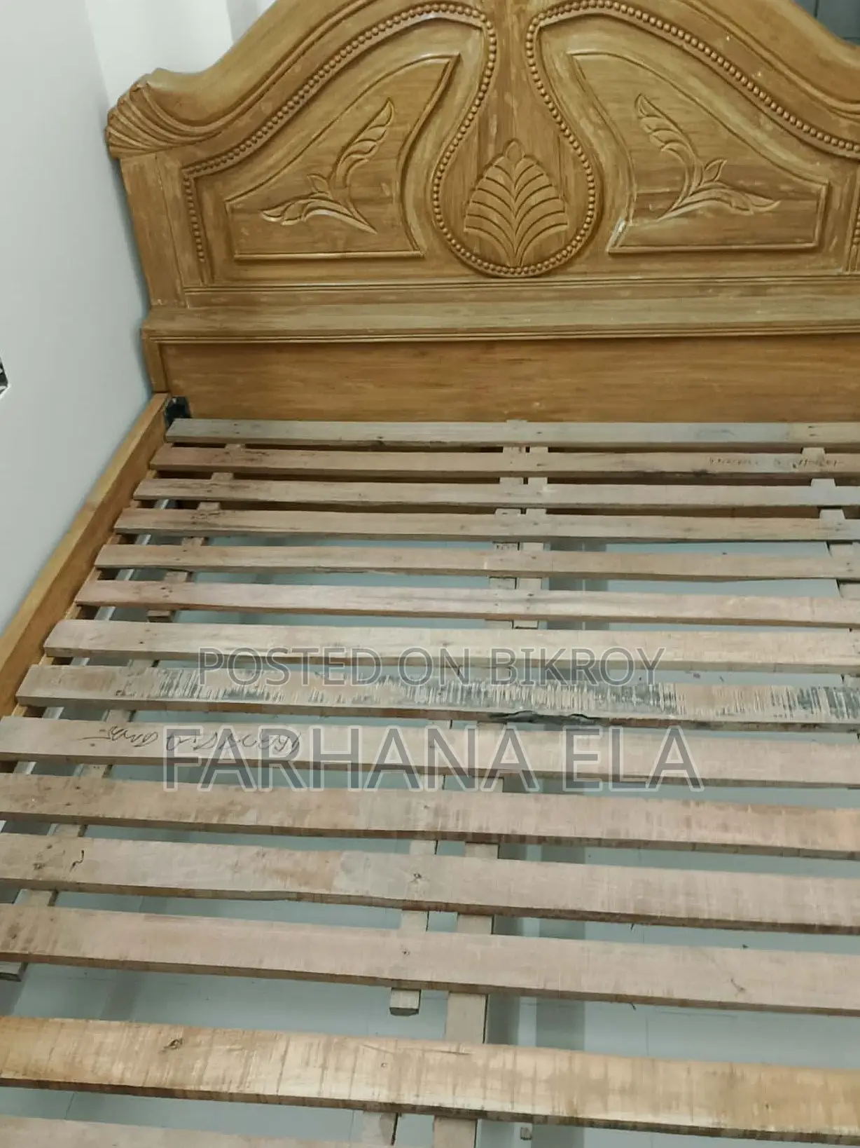 Teak Wood Bed