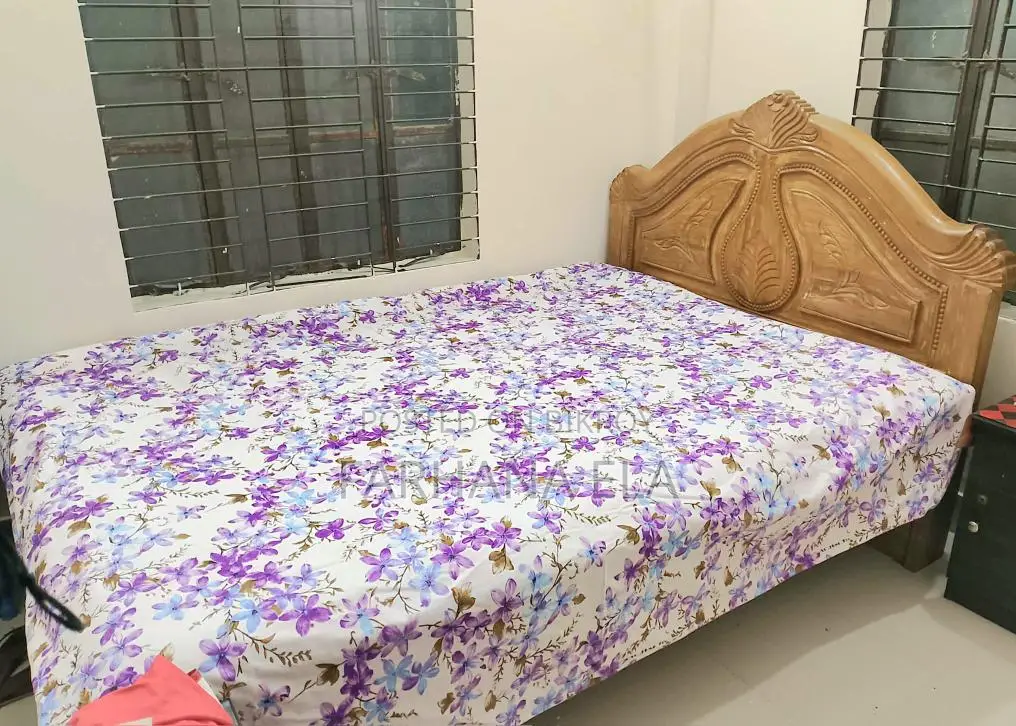 Teak Wood Bed
