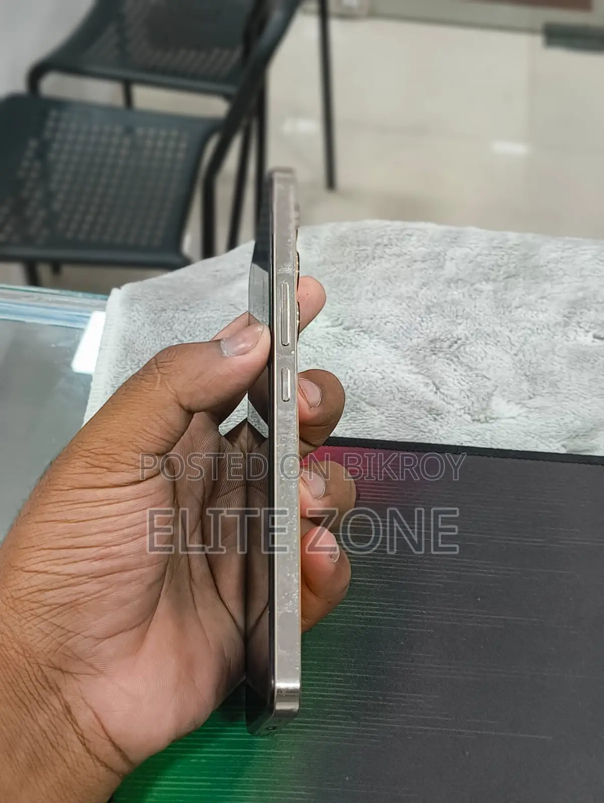 Vivo Y200E 5G,8/128, 8/128,,,,, (Used)