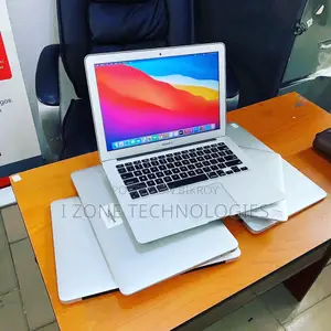 Apple MacBook AIR 2015,Core i7 8GB Ram 128GB SSD,5 Hours Charge