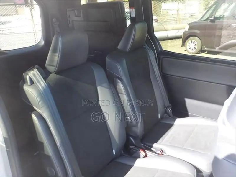 Toyota Noah SI-WXB (III) 2021
