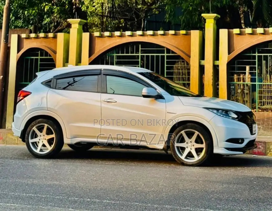 Honda Vezel S GRADE HYBRID 2014 White