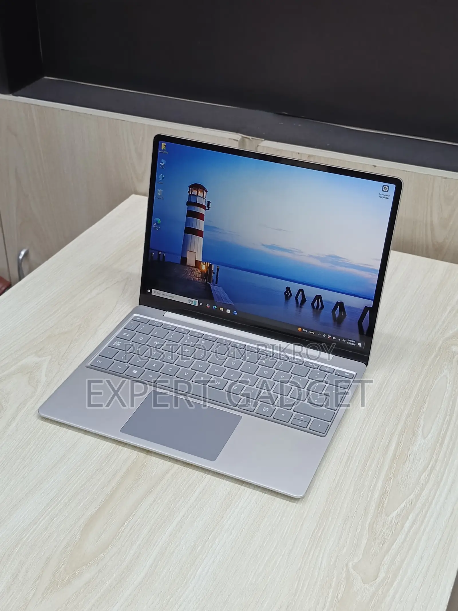 Microsoft Surface Laptop Go|Intel Core i5-10th Gen|16 GB RAM|256 SSD