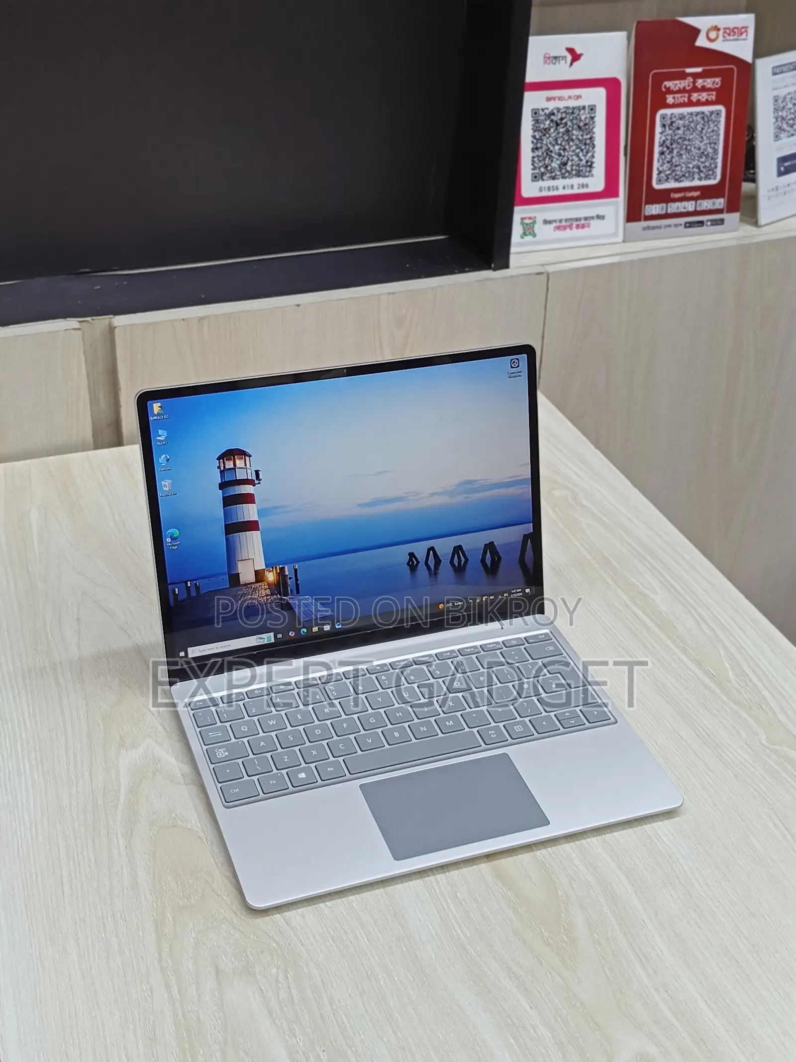 Microsoft Surface Laptop Go|Intel Core i5-10th Gen|16 GB RAM|256 SSD