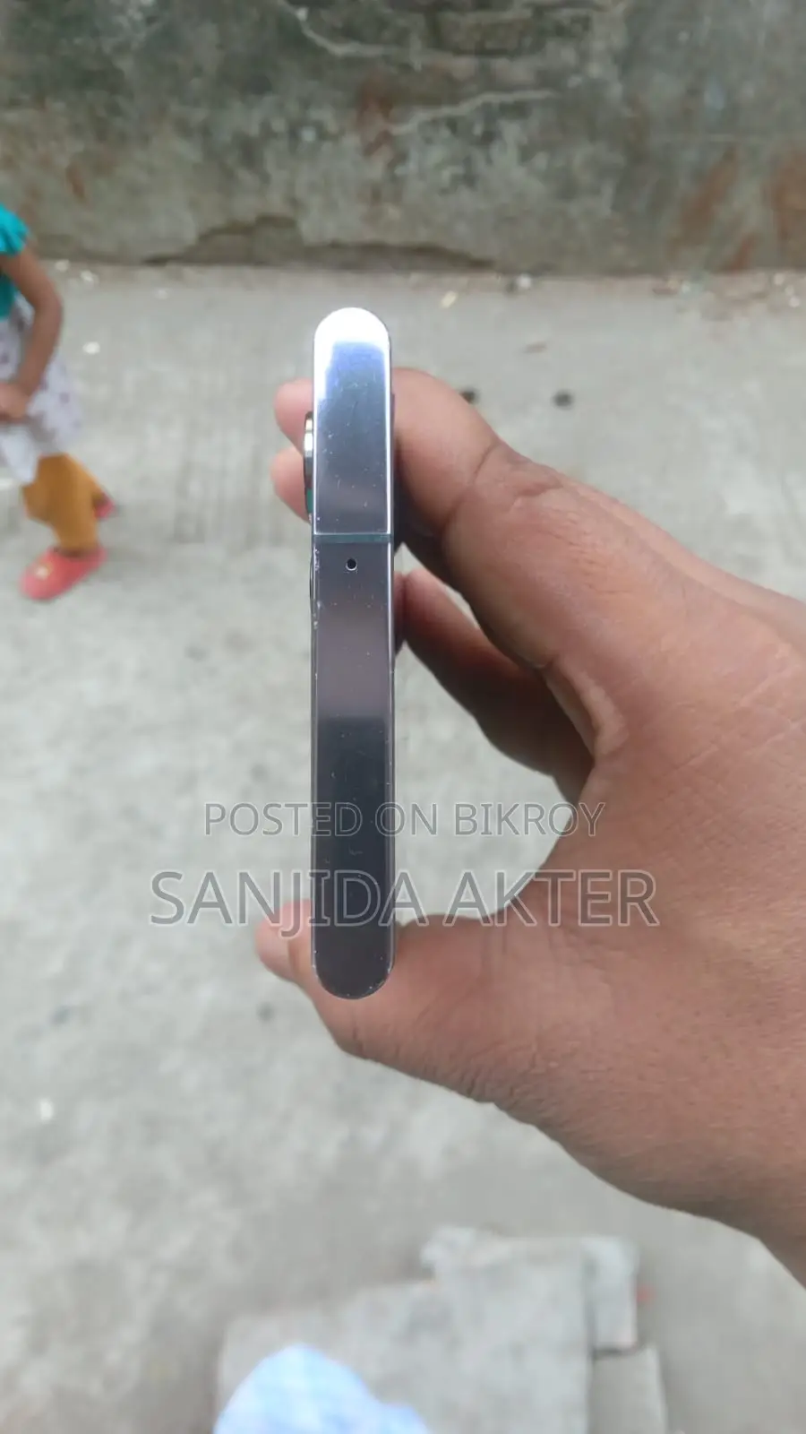 Samsung Galaxy S22 Ultra 8/128 official (Used)
