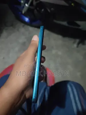 Motorola mobile phone (Used)