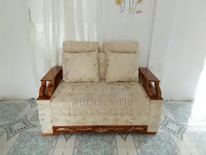 সোফা সেট বিক্রয় হবে