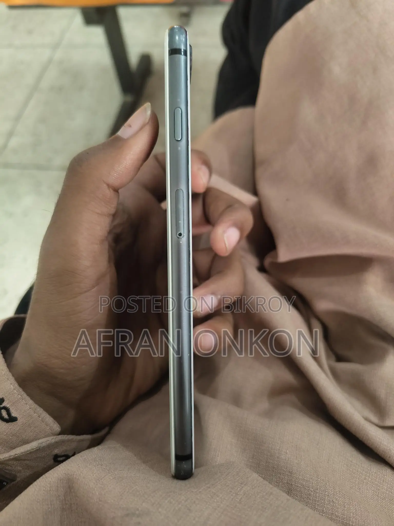 Apple iPhone 8 Plus 64gb (Used)