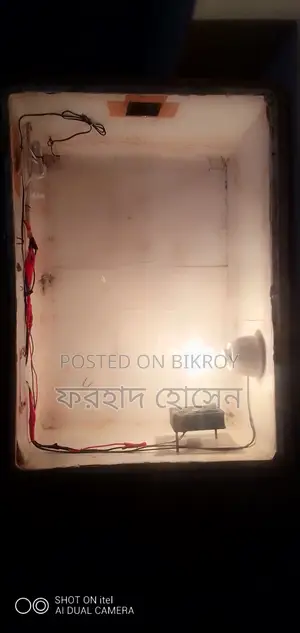৬০ থেকে ৭৫ ডিমের ইনকিউবেটর। ৯০ ৯৫ % হ্যাচিং রেট পাবেন ইনশাআল্লাহ