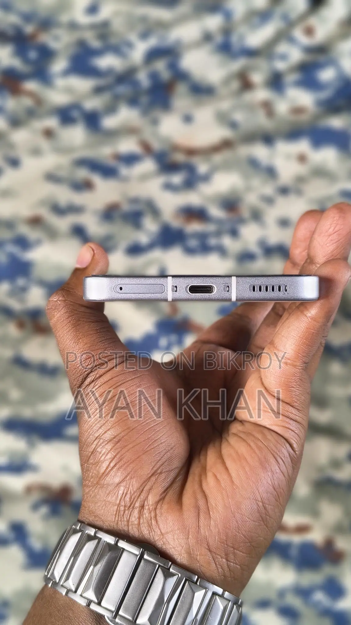 iQOO Neo 11 12 gp ram 256 rom (Used)