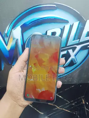 Samsung Galaxy M20 32 GB Blue